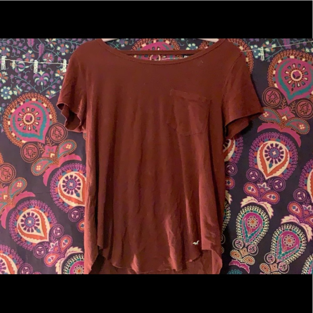 Hollister Burgundy Drop Back Tee Shirt